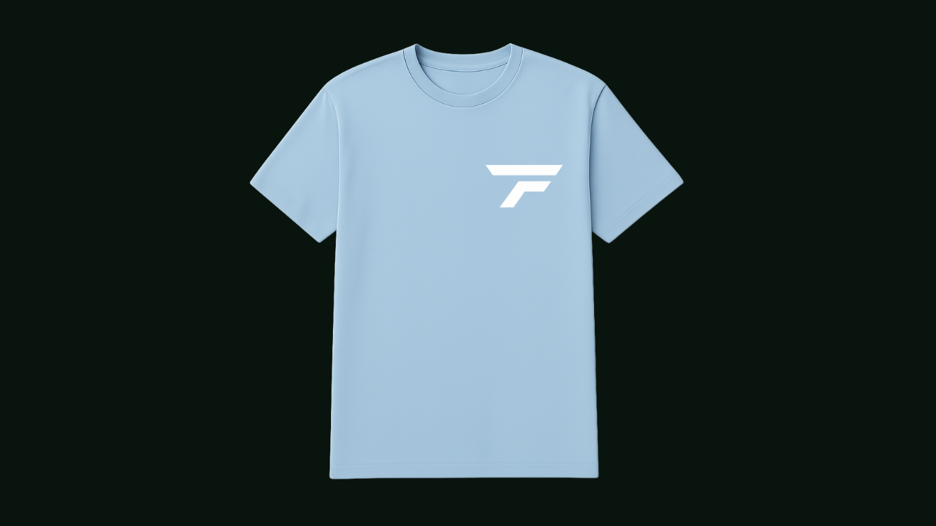 Signature Tee look 2